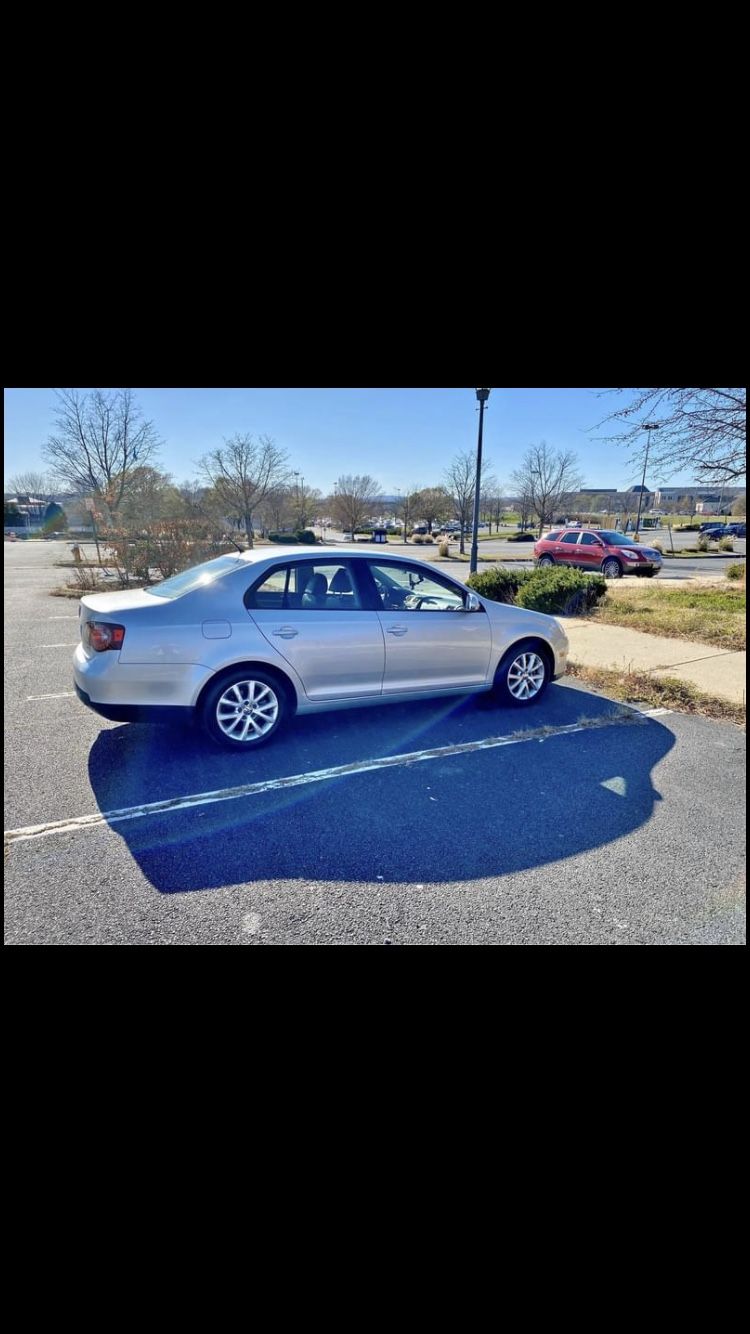 2010 Volkswagen Jetta
