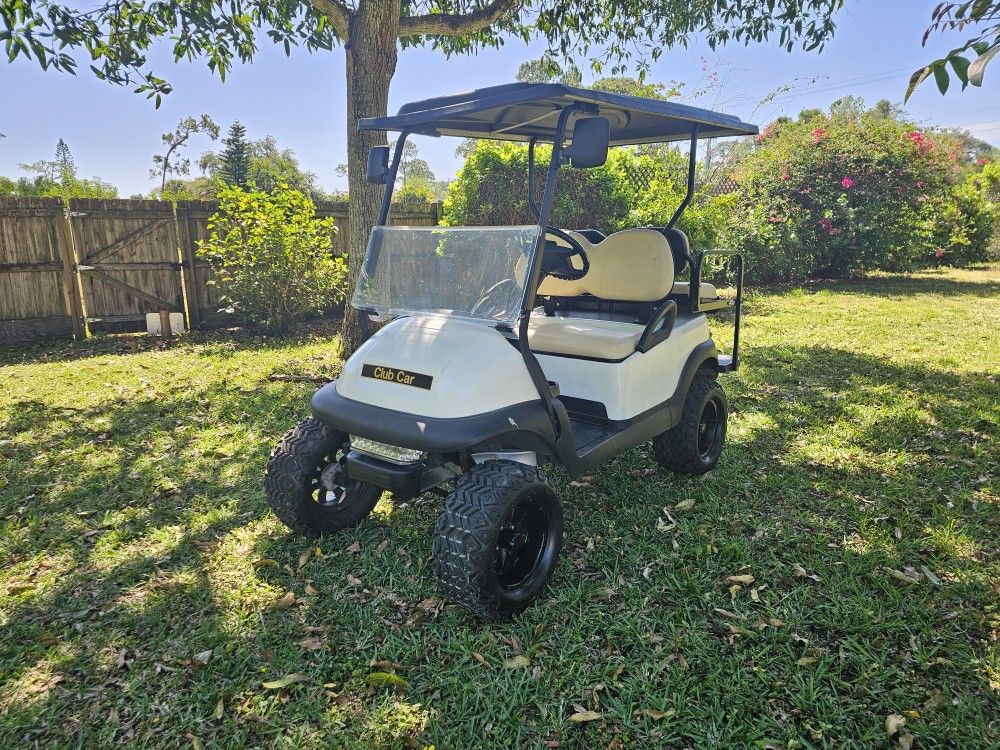 Club Car GAS Golf Cart