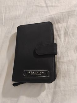 Kenneth Cole Reaction Black Wallet Organizer