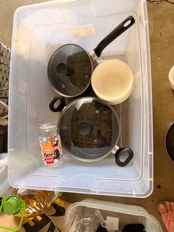 Pots and bowls