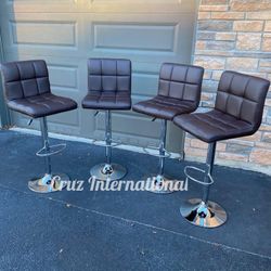 New 4 Brown Bar Stools 