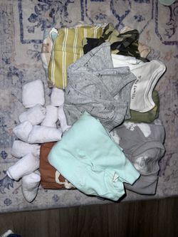 Brand new baby clothes 0-3 months