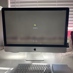 Apple Desktop With Keyboard And 