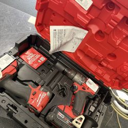 Milwaukee tool set 