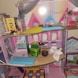 Barbie Doll House 