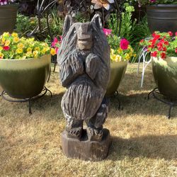 25” x 10” Wooden Raccoon Yard Decor Statue Good Used Condition 
