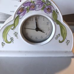 Small Vintage Clock 