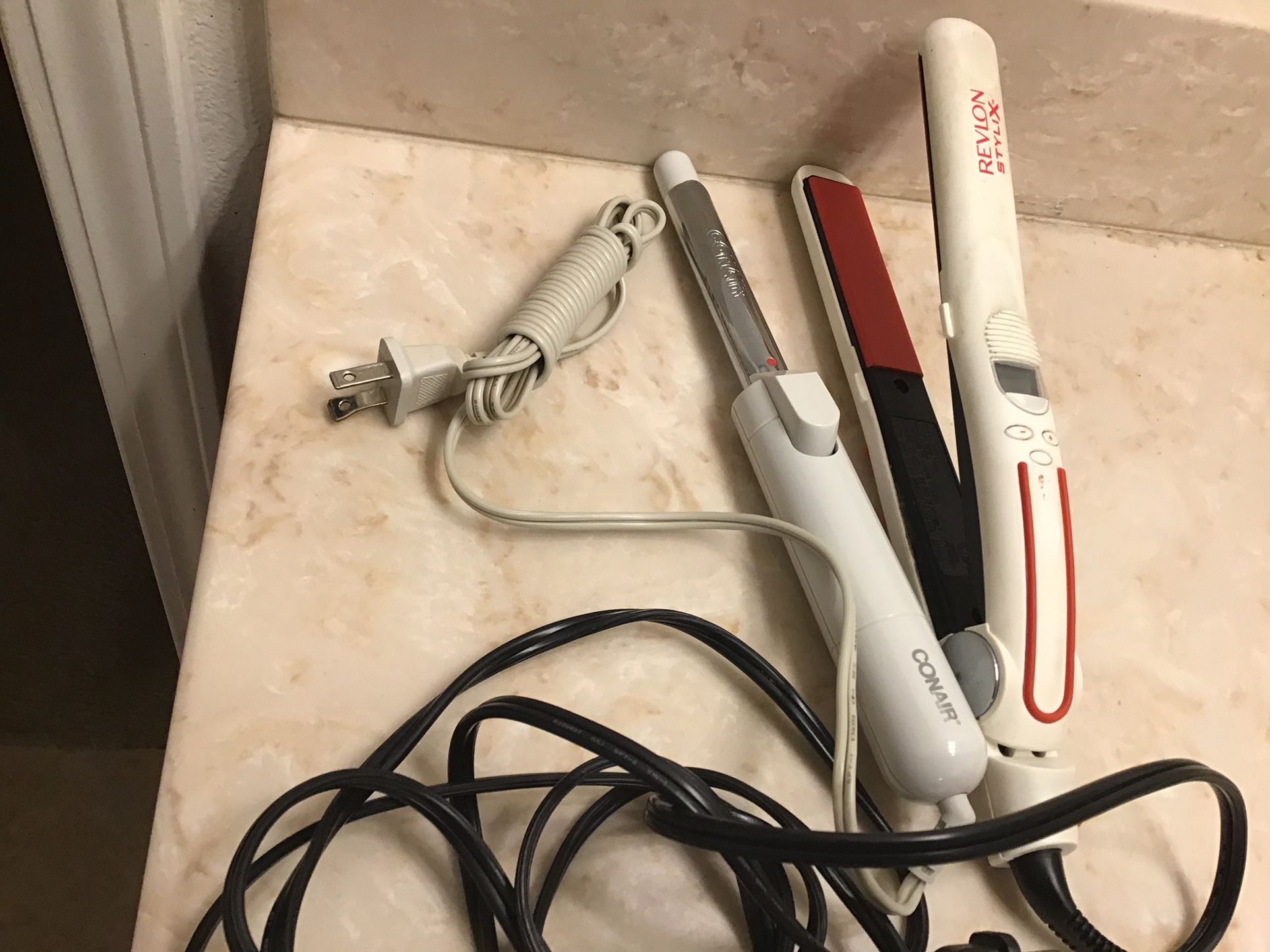 Revlon Stylix Hair Straightener And Con Air Curling Iron
