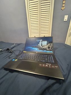 Acer Nitro V15 Gaming Laptop