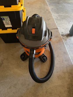 RIDGID Wet/Dry Shop Vacuum with Hose