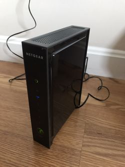 NetGear N300 wireless Gigabit Router