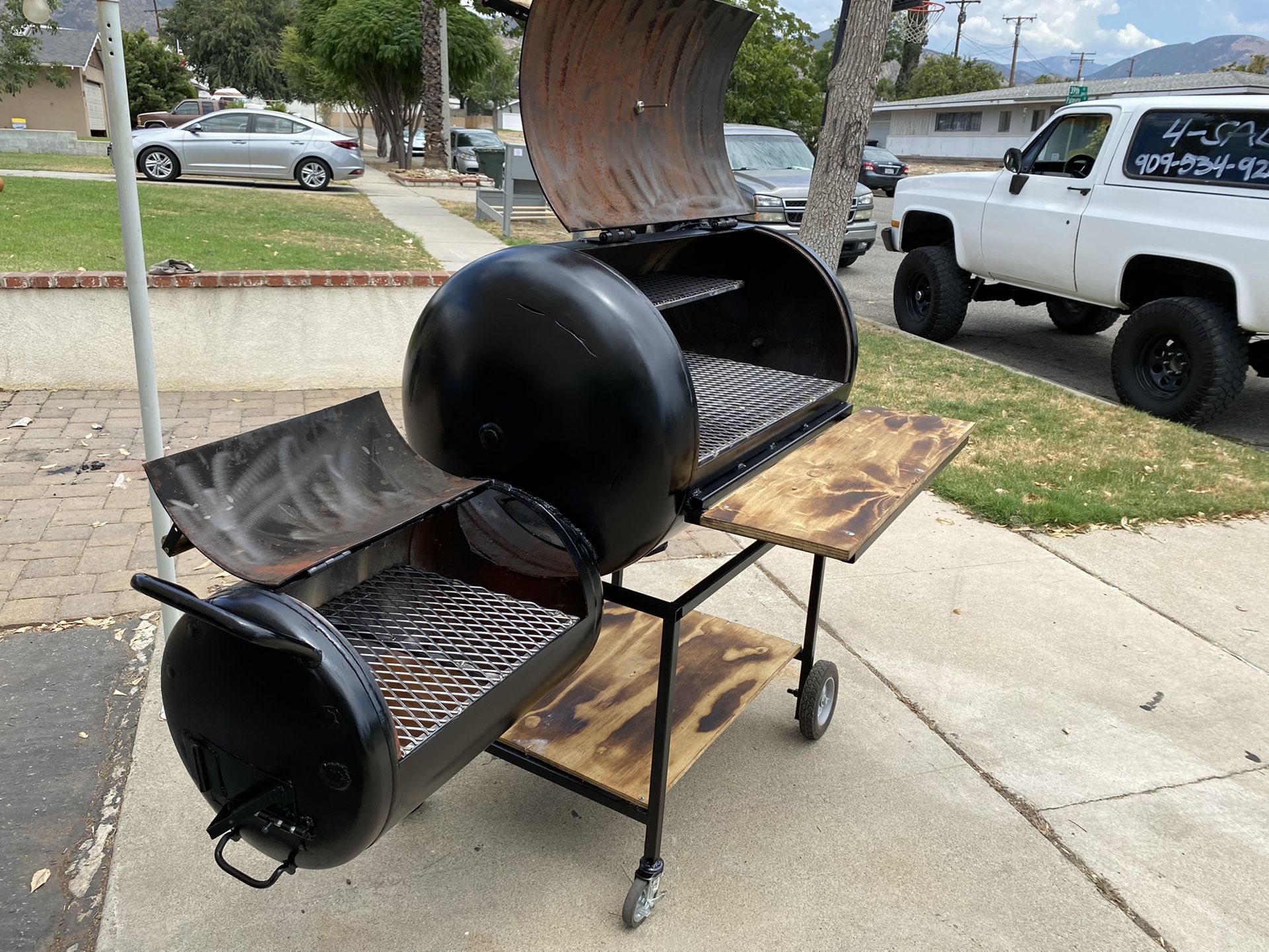 Offset Smoker 