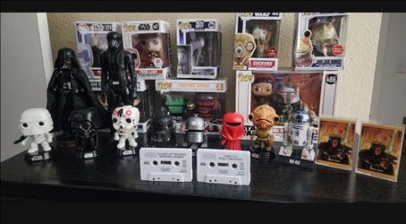 Star Wars POP Figures & Vintage cassettes & vintage 1980 yoda action figure