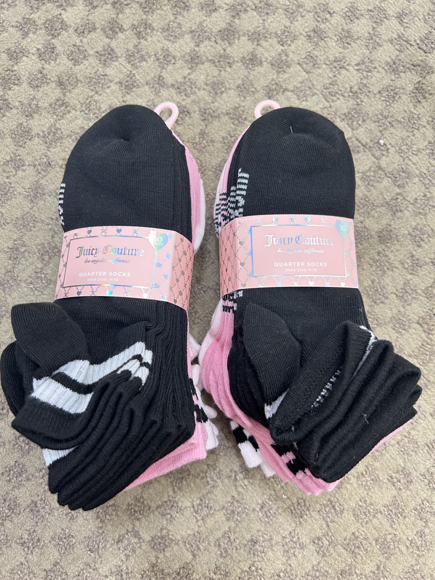 NWT Juicy Couture women’s quarter socks 20 pairs