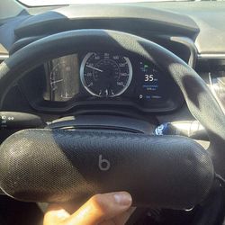 Beats Pill 2024 (Trades only)