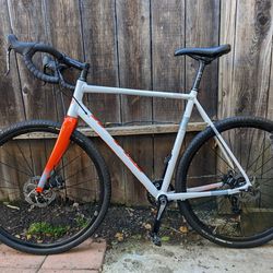 Fuji Cross 1.3 , Gravel Bike, XL