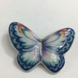 PIN BROOCH  Butterfly 
