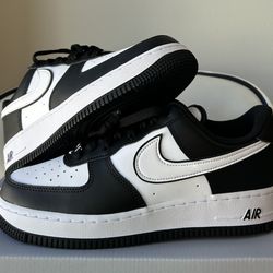 Nike Air Force 1 '07 'Black White' 11