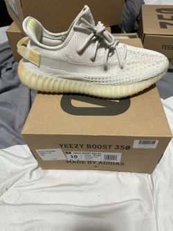 Yeezy Light 10M