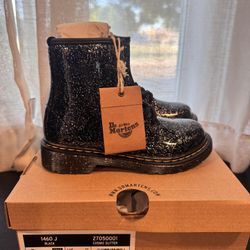 De. marten Black Cosmic Glitter Boot