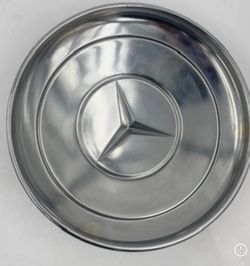 4 Mercedes Center Hubs
