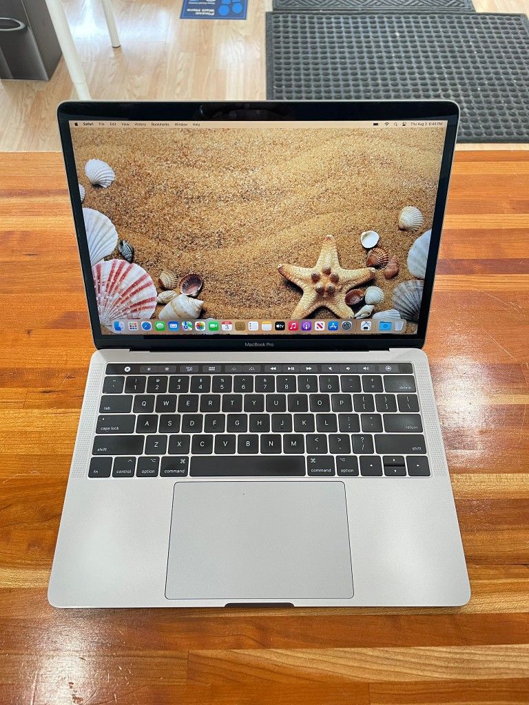 Apple MacBook Pro 13” 2017 TouchBar i7 16GB RAM 500GB SSD - Main Image