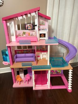 Barbie Dream House