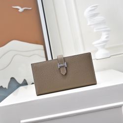H Logo Men’s Wallets 