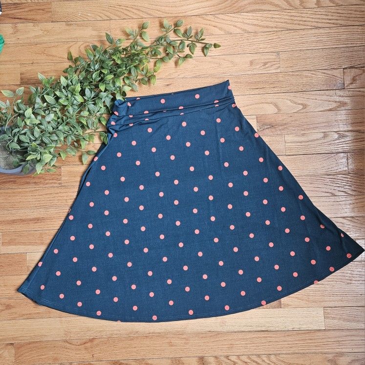 Lularoe Azure medium Skirt A-Line Poly Stretch Green blue Coral Polka Dot made USA approximately length 26" without stretch waist 13" with stretch 17"