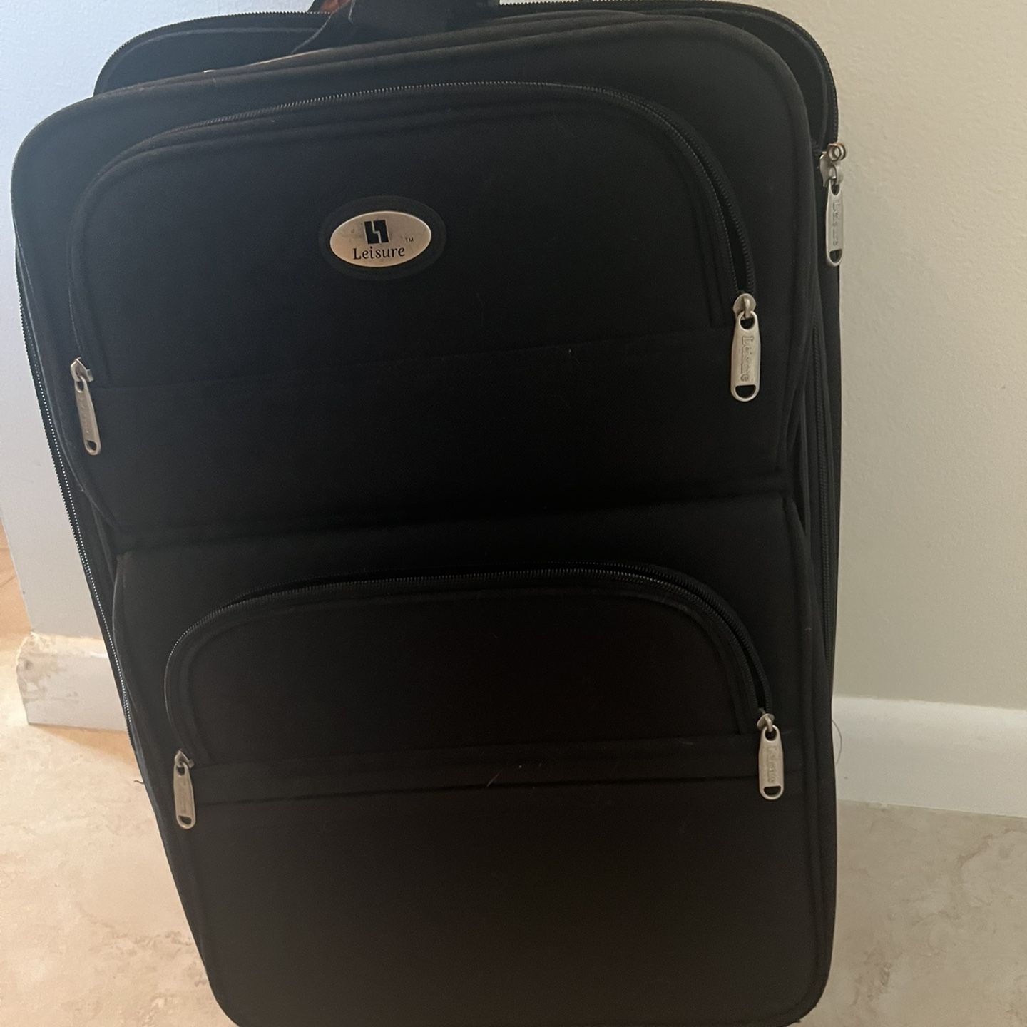 21x13x9 carry sales on luggage