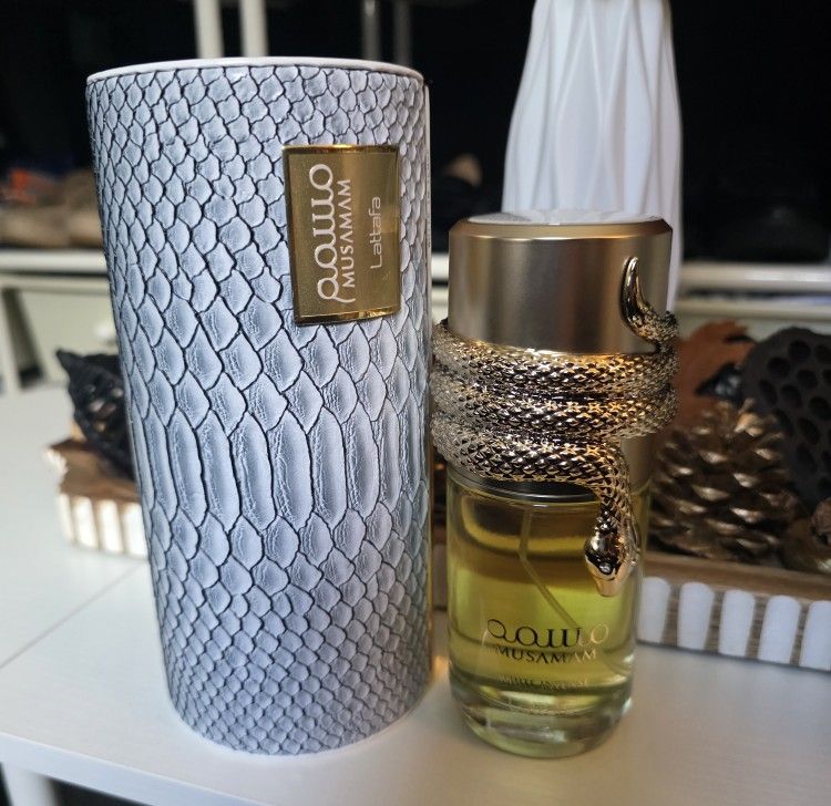 Perfume & Cologne