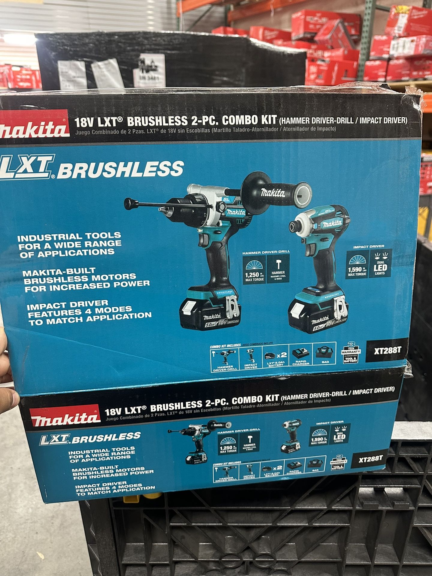 Makita Impact Drill Kit