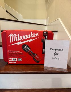 Milwaukee 2473-22 M12 Force Logic Press Tool 1/2" - 1" Kit