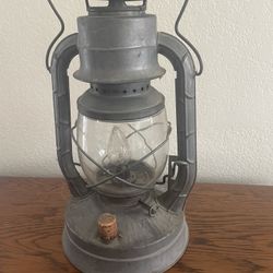Antique Dietz D-lite 2 Lamp Lantern Kerosene 1900 Antique 