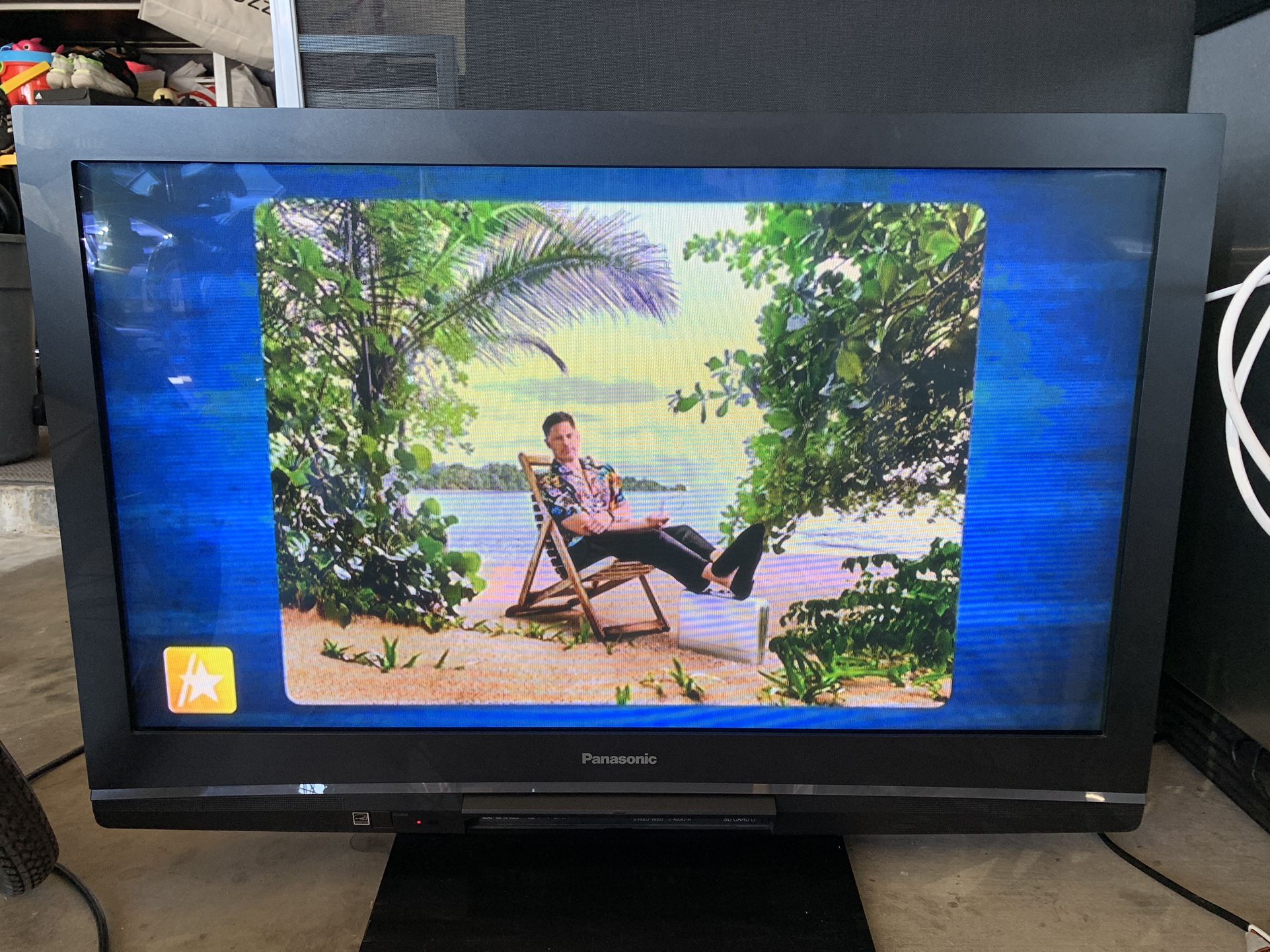 Panasonic HD Plasma 42”