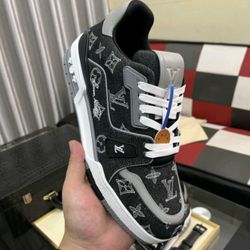 New LV Men’s Shoes.