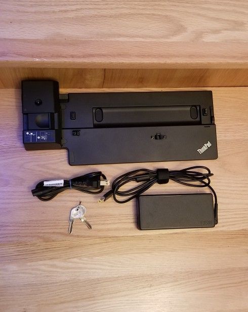 Lenovo ThinkPad Pro Docking Station Type 40AH