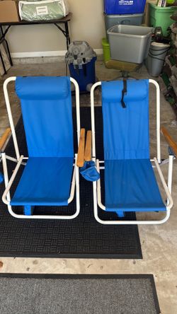 Pair of Beach / Event Adjustable Back  w/ bottle Holder