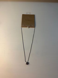Brandy Melville Silver Flower Pendant Necklace