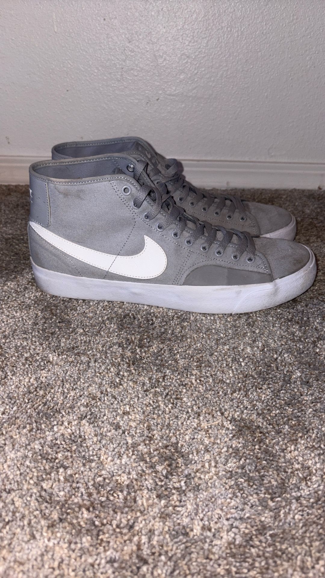 Nike SB, Blazer Court Mid. Grey, Size 11