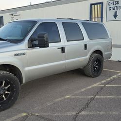 2005 ford excursion