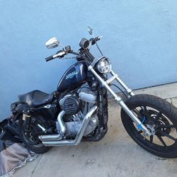 08 Harley Davidson Sportster Xl LOW 883