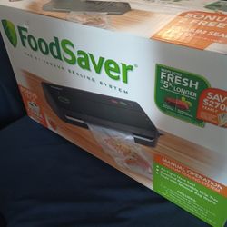 FoodSaver FM2000 Vacuum Sealing System