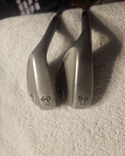 Cleveland Lefty CG One Tour Action 56.12 56° SW 60.10 60° LW 