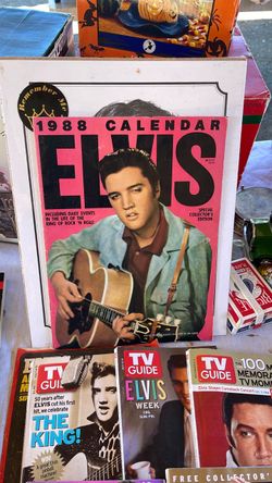 ELVIS COLLECTION Memorabilia $40