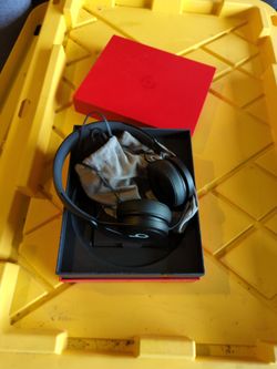 Beats Part Number A1746 Used Only A Few Times. 75$ OBO