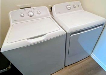 CAN DELIVER UNLOAD & HOOK UP FOR AN EXTRA 2️⃣5️⃣ EXCELLENT WORKING NICE & CLEAN SUPER PLUS CAPACITY GE HOTPOINT WASHER & DRYER