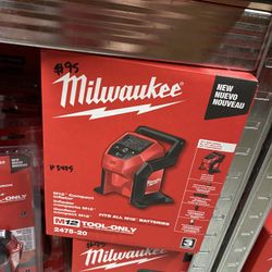 Milwaukee M12 Inflator 