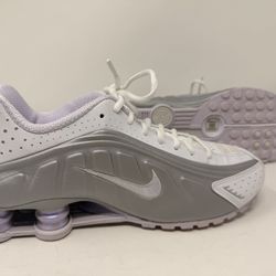Nike Shox R4 White Metallic Platinum Grape Womens HF5076-100 