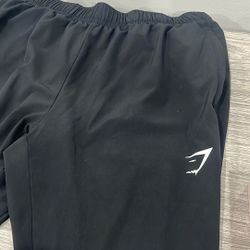 GYMSHARK 
